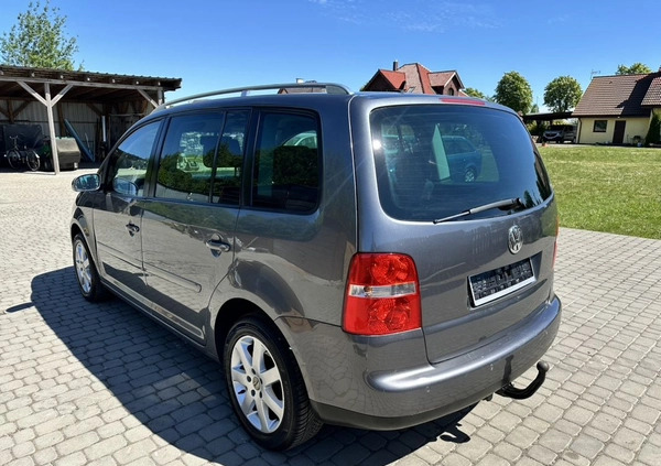 Volkswagen Touran cena 13900 przebieg: 263450, rok produkcji 2004 z Piła małe 106